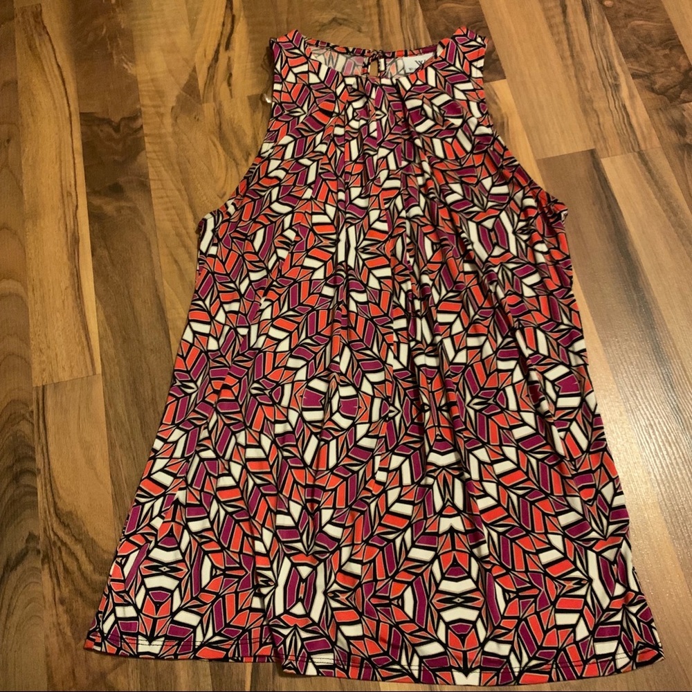 Worthington Geometic Sleeveless Top